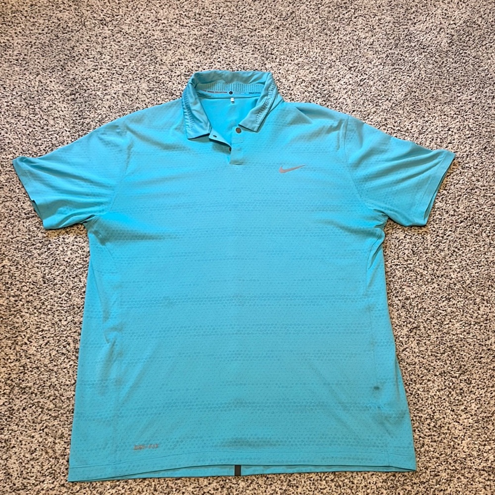 Tiger Woods Collection Nike golf polo